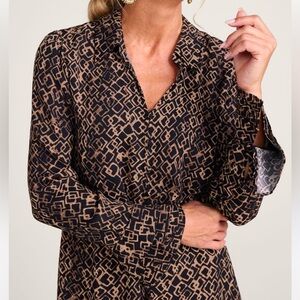 Soft Surroundings Paloma Geometric Animal Print Button Down‎ Top Size Medium